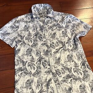 NWOT Men’s Button Down Polo